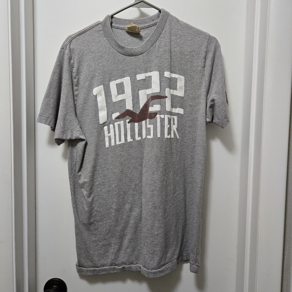 XL Hollister Shirt